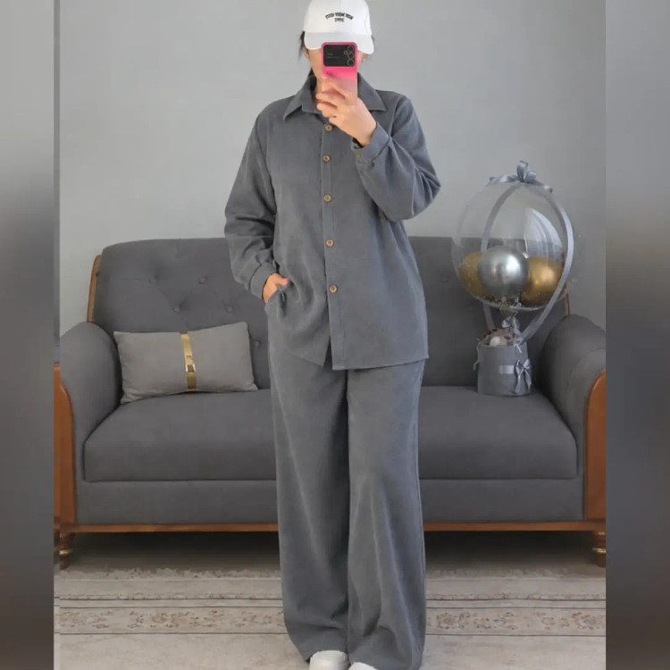 ست شومیز و شلوار مخمل کبریتی